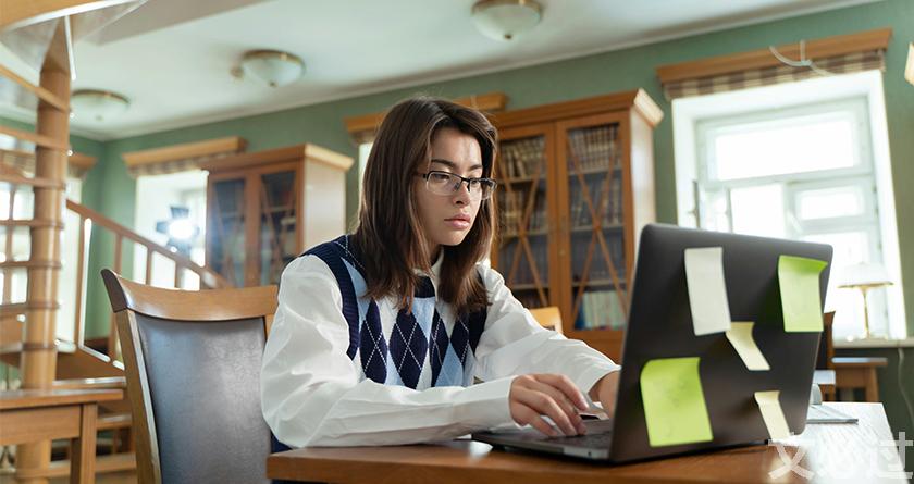 文必过降AIGC,文必过免费论文改重,文必过智能论文降重系统